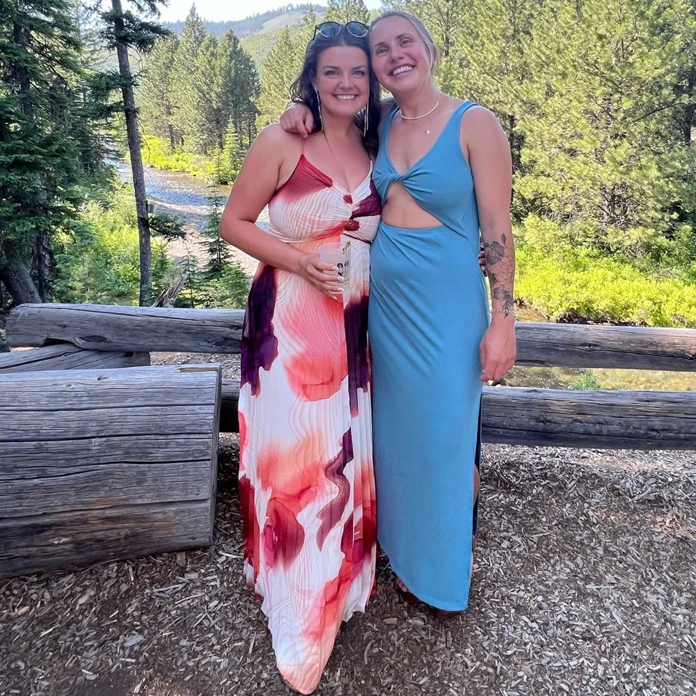 Express Dress - Picture 2 of 9